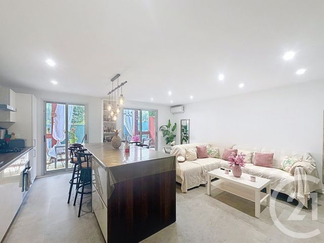 Appartement F3 &agrave; vendre - 3 pi&egrave;ces - 61,17 m2 - Mandelieu La Napoule - 06 - PROVENCE-ALPES-COTE-D-AZUR