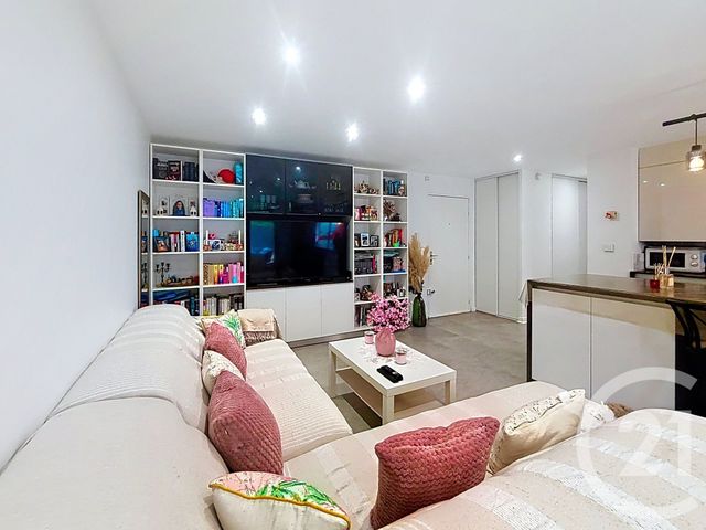 Appartement F3 &agrave; vendre - 3 pi&egrave;ces - 61,17 m2 - Mandelieu La Napoule - 06 - PROVENCE-ALPES-COTE-D-AZUR
