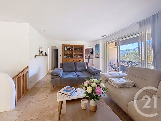 Maison &agrave; vendre - 5 pi&egrave;ces - 186,14 m2 - Mandelieu La Napoule - 06 - PROVENCE-ALPES-COTE-D-AZUR