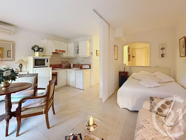 Appartement Studio &agrave; vendre - 1 pi&egrave;ce - 27,24 m2 - Mandelieu La Napoule - 06 - PROVENCE-ALPES-COTE-D-AZUR