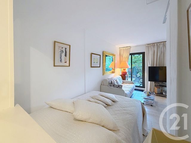 Appartement Studio &agrave; vendre - 1 pi&egrave;ce - 27,24 m2 - Mandelieu La Napoule - 06 - PROVENCE-ALPES-COTE-D-AZUR