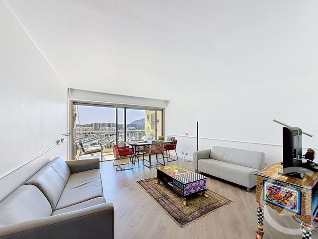 Appartement &agrave; vendre - 2 pi&egrave;ces - 58,96 m2 - Mandelieu La Napoule - 06 - PROVENCE-ALPES-COTE-D-AZUR