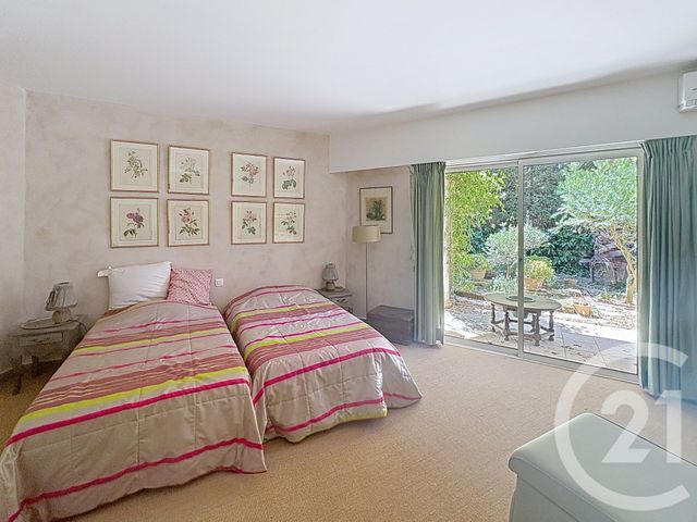 Appartement F3 &agrave; vendre - 3 pi&egrave;ces - 99 m2 - Mandelieu La Napoule - 06 - PROVENCE-ALPES-COTE-D-AZUR