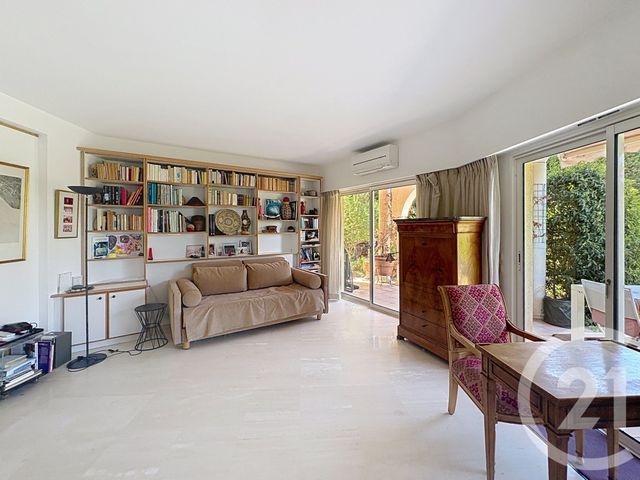 Appartement F3 &agrave; vendre - 3 pi&egrave;ces - 99 m2 - Mandelieu La Napoule - 06 - PROVENCE-ALPES-COTE-D-AZUR