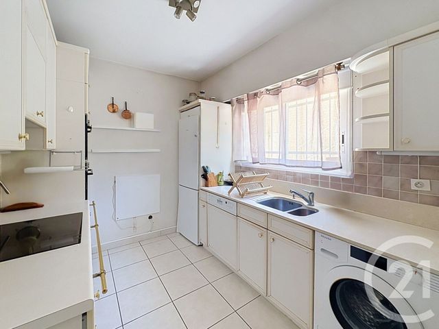 Appartement F3 &agrave; vendre - 3 pi&egrave;ces - 99 m2 - Mandelieu La Napoule - 06 - PROVENCE-ALPES-COTE-D-AZUR