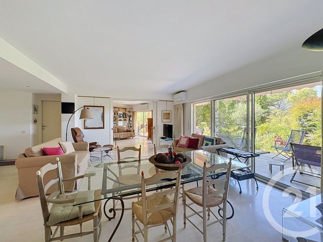 Appartement F3 &agrave; vendre - 3 pi&egrave;ces - 99 m2 - Mandelieu La Napoule - 06 - PROVENCE-ALPES-COTE-D-AZUR