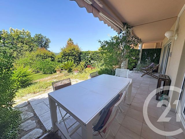 Appartement F3 &agrave; vendre - 3 pi&egrave;ces - 99 m2 - Mandelieu La Napoule - 06 - PROVENCE-ALPES-COTE-D-AZUR