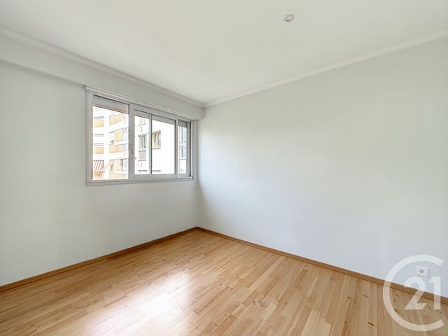 Appartement T3 &agrave; vendre - 3 pi&egrave;ces - 75,71 m2 - Mandelieu La Napoule - 06 - PROVENCE-ALPES-COTE-D-AZUR