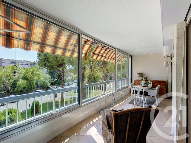 Appartement T3 &agrave; vendre - 3 pi&egrave;ces - 75,71 m2 - Mandelieu La Napoule - 06 - PROVENCE-ALPES-COTE-D-AZUR