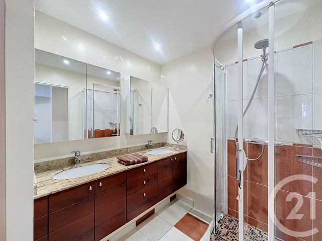 Appartement T3 &agrave; vendre - 3 pi&egrave;ces - 75,71 m2 - Mandelieu La Napoule - 06 - PROVENCE-ALPES-COTE-D-AZUR