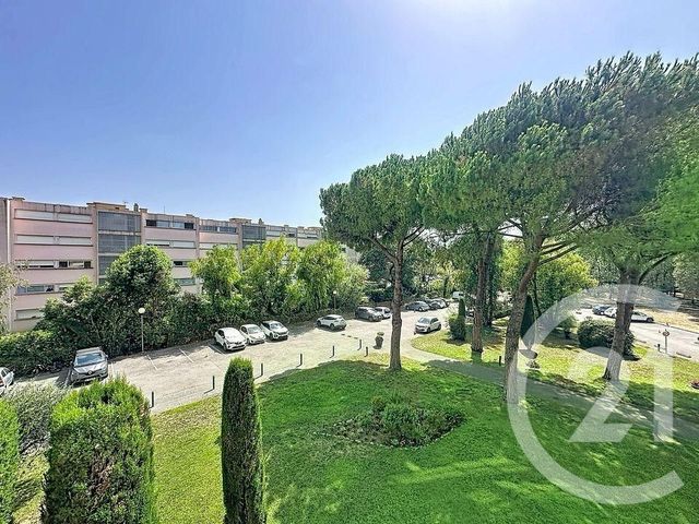 Appartement T3 &agrave; vendre - 3 pi&egrave;ces - 75,71 m2 - Mandelieu La Napoule - 06 - PROVENCE-ALPES-COTE-D-AZUR