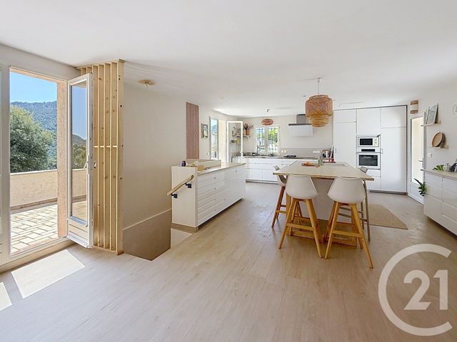 Maison &agrave; vendre - 5 pi&egrave;ces - 123,51 m2 - Mandelieu La Napoule - 06 - PROVENCE-ALPES-COTE-D-AZUR