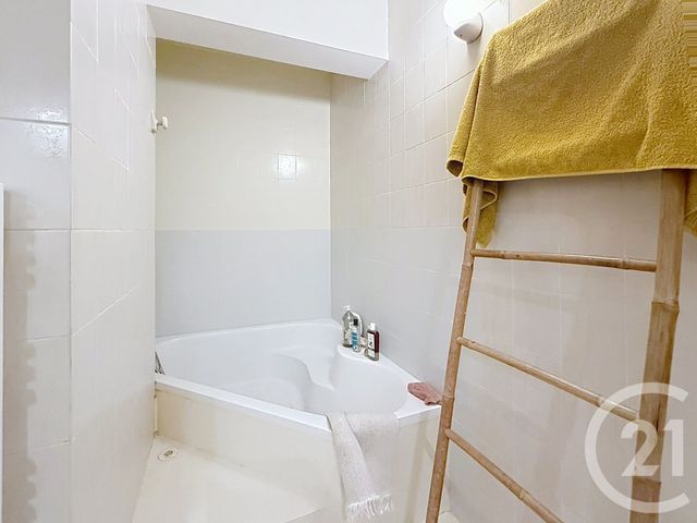 Maison &agrave; vendre - 5 pi&egrave;ces - 123,51 m2 - Mandelieu La Napoule - 06 - PROVENCE-ALPES-COTE-D-AZUR