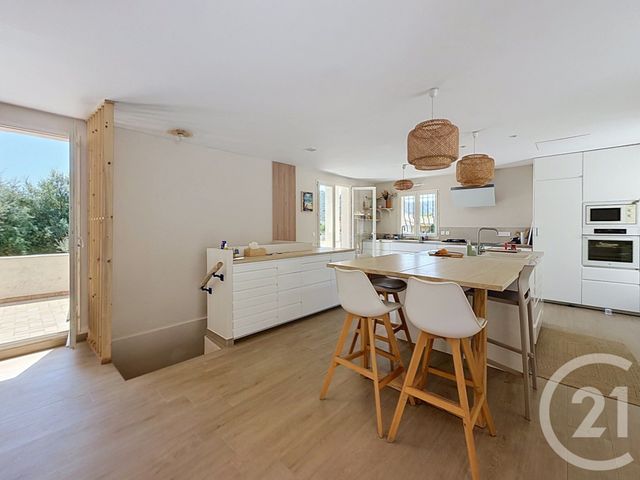 Maison &agrave; vendre - 5 pi&egrave;ces - 123,51 m2 - Mandelieu La Napoule - 06 - PROVENCE-ALPES-COTE-D-AZUR