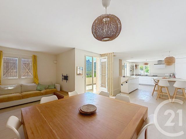Maison &agrave; vendre - 5 pi&egrave;ces - 123,51 m2 - Mandelieu La Napoule - 06 - PROVENCE-ALPES-COTE-D-AZUR