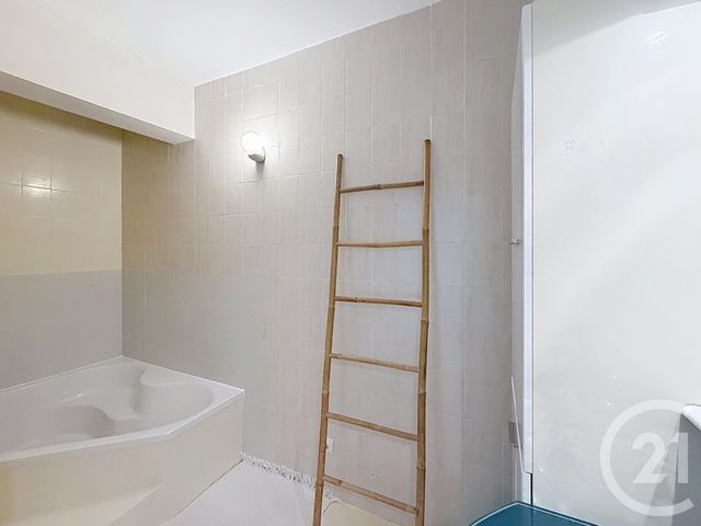 Maison &agrave; vendre - 5 pi&egrave;ces - 123,51 m2 - Mandelieu La Napoule - 06 - PROVENCE-ALPES-COTE-D-AZUR
